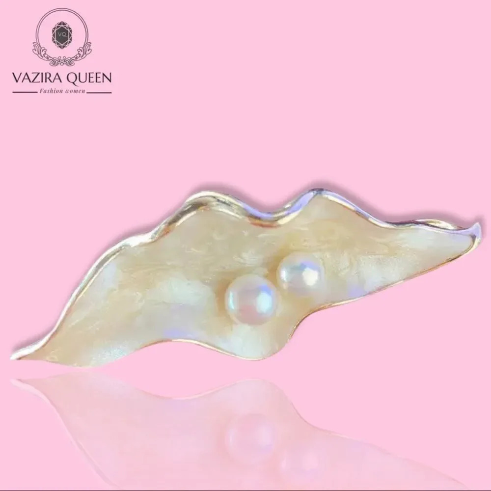 VQ Ocean Shell Brooch